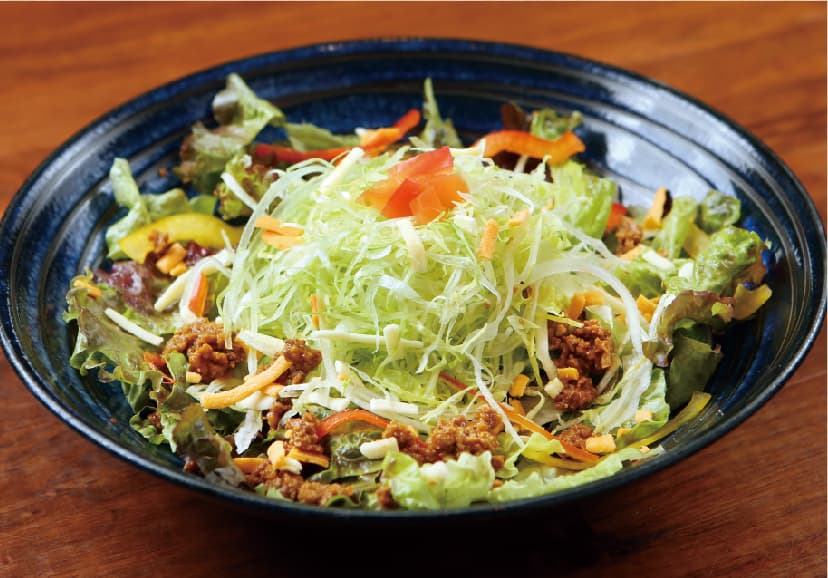彩り野菜のタコス風サラダ